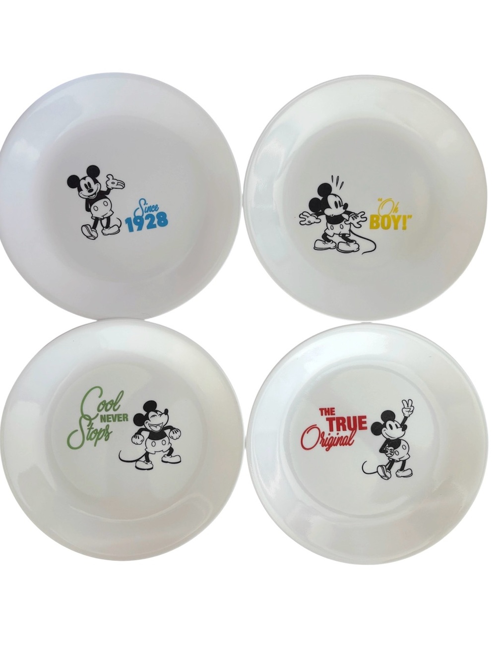 Corelle Disney Mickey Mouse 8.5” Salad Dinner Plates Set Of 4 EUC
